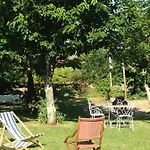 Ma Maison De Couture Bed & Breakfast 3*