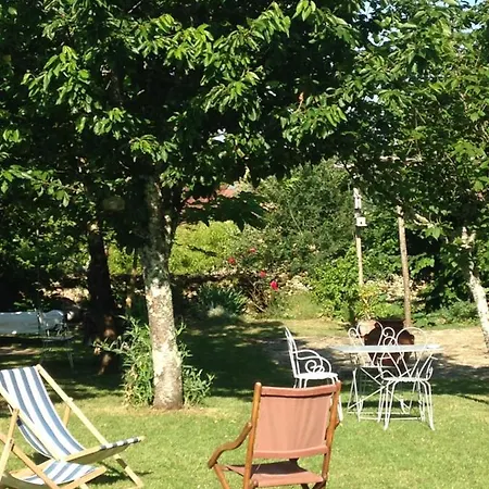 Ma Maison De Couture Bed & Breakfast 3*