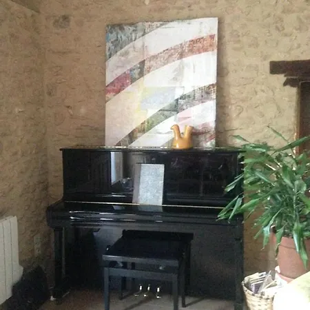 Ma Maison De Couture