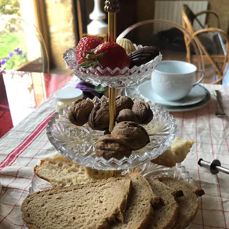 Ma Maison De Couture