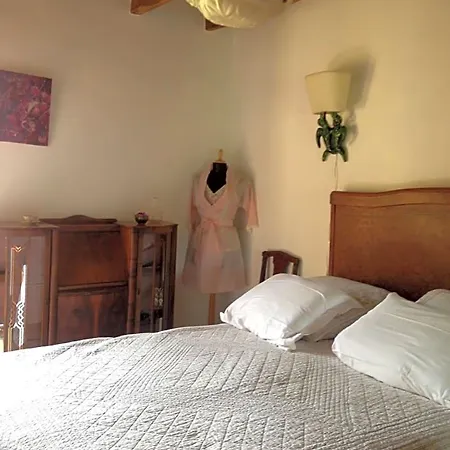 Ma Maison De Couture Bed and breakfast Urval