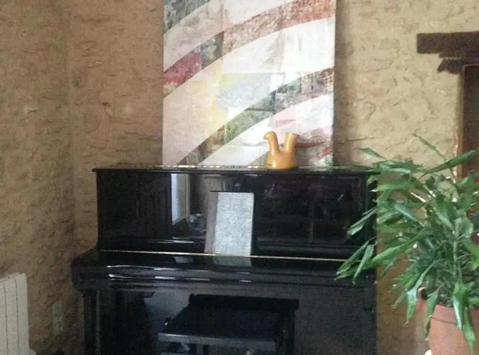 Ma Maison De Couture